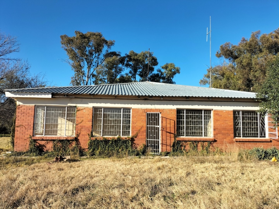 4 Bedroom Property for Sale in Edenburg Rural Free State